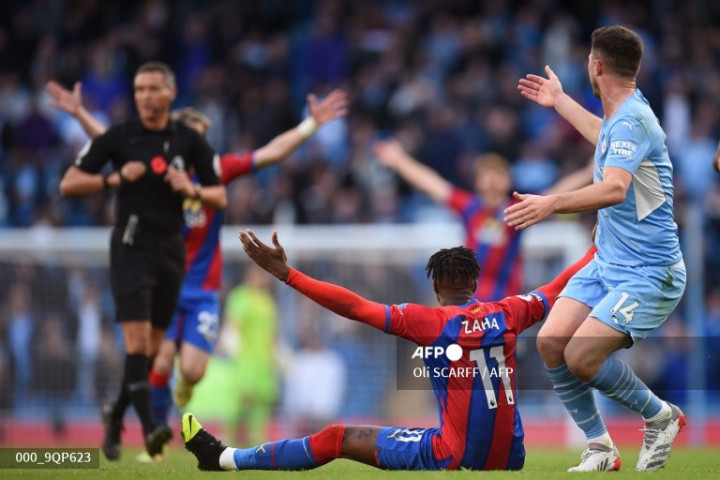 Manchester City Tumbang di Markas Sendiri