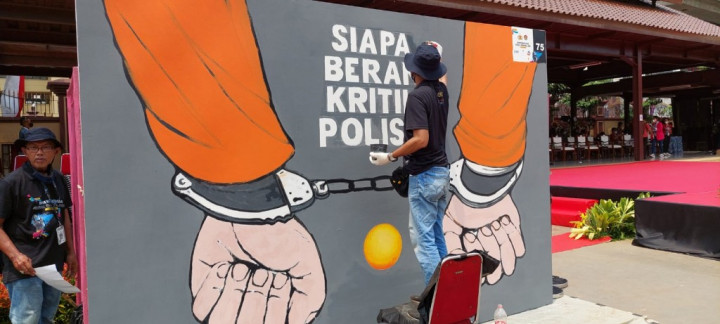 Terpopuler: Mural Kritik untuk Polri Hingga Kelangkaan BBM di Banjarmasin