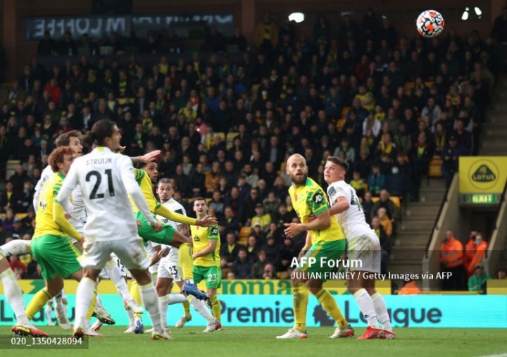Leeds Atasi Perlawanan Norwich