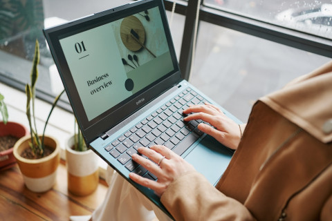 Laptop Infinix INBook X1 Punya Warna Baru, Sasar Konsumen Muda