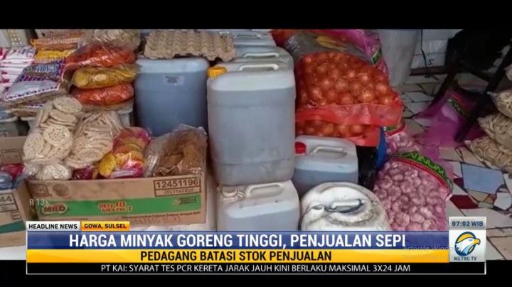 Harga Tinggi, Penjualan Minyak Goreng di Gowa Lesu