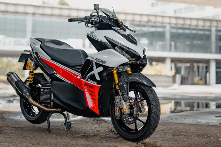 Racing line Yamaha Aerox Prostreet, Adopsi Komponen Moge