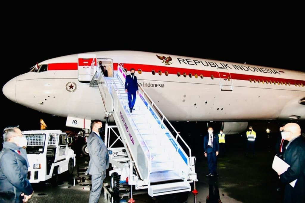 Jokowi Tiba di Glasgow untuk Hadiri KTT COP26