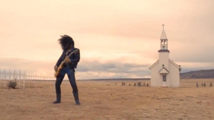 7 Fakta Menarik di Balik Lagu <i>November Rain</i> Karya <i>Guns N’ Roses</i>