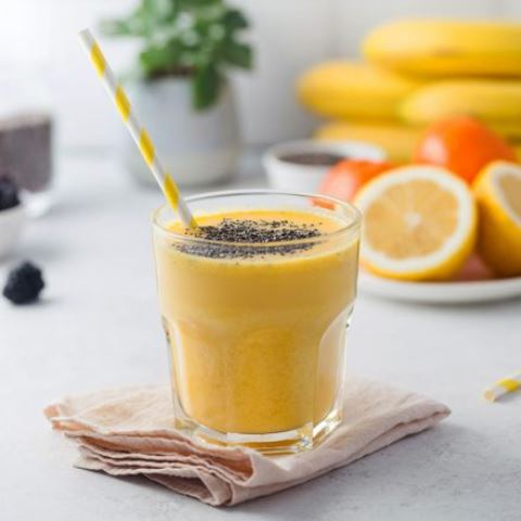Yuk, kulik resep minuman jus nanas pisang dengan chia seeds buat diet sehat. (Foto: Dok. Endeus TV)