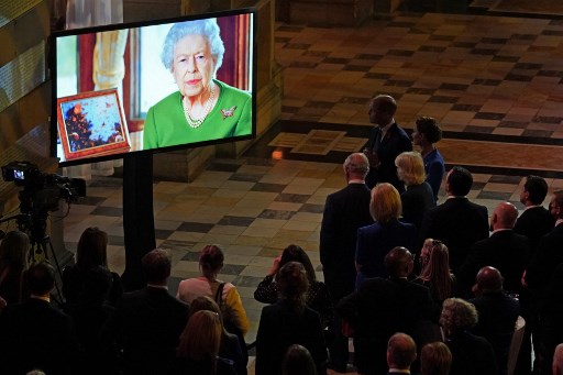 Ratu Elizabeth memberikan pidato secara virtual pada resepsi COP26. Foto: AFP