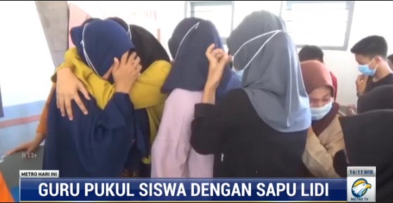 Murid Dipukul Sapu Lidi Gara-gara Tak Bawa Tugas, Orang Tua dan Guru Berdamai