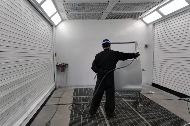 Sikken Punya Pilihan 2 Juta Warna Untuk Cat Mobil