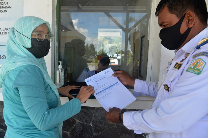 Di Pekalongan, Warga Belum Vaksin Tak Bisa Akses Layanan Publik