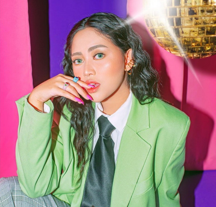 Rachel Vennya Tersangka, Diperiksa Minggu Depan