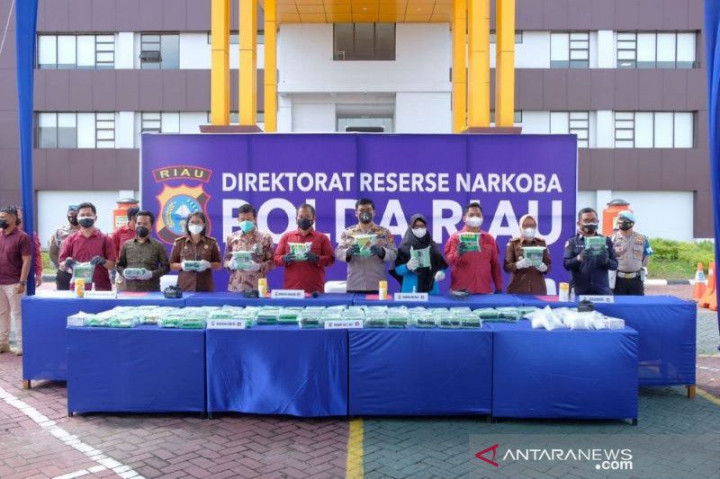 86 Kg Sabu Dimusnahkan Polda Riau