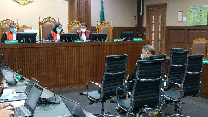 RJ Lino Dicecar Soal Teken Kontrak Proyek QCC Sekadar Seremonial