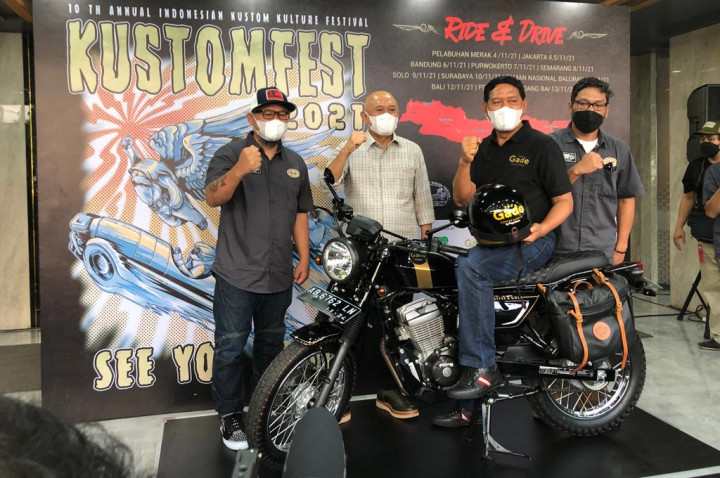 Satu Dasawarsa Kustomfest, Gelar Touring Ribuan Kilometer