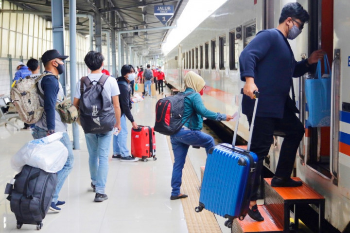 Sambut Hari Pahlawan, Daop 5 Purwokerto Bagikan 785 Tiket Kereta Gratis