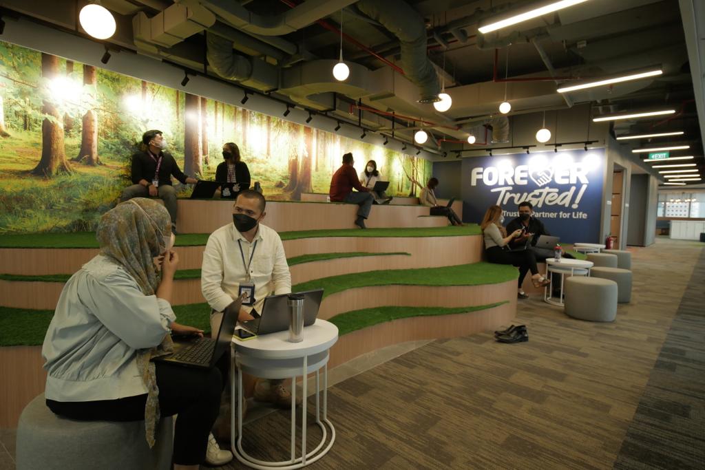 Kantor Sinarmasland MISG Life (Ist)