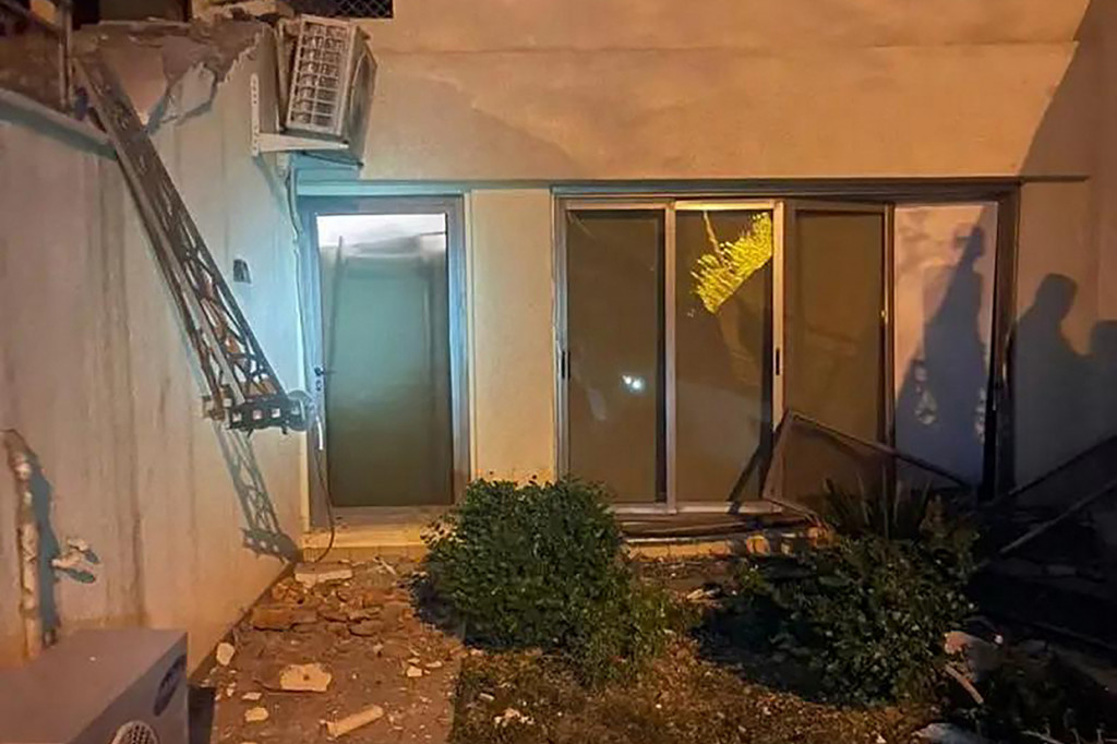 Rumahnya Diserang Drone, PM Irak Berhasil Selamat