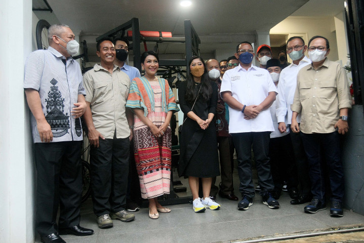 Foto: Komisi I DPR Kunjungi Rumah Jenderal Andika Perkasa