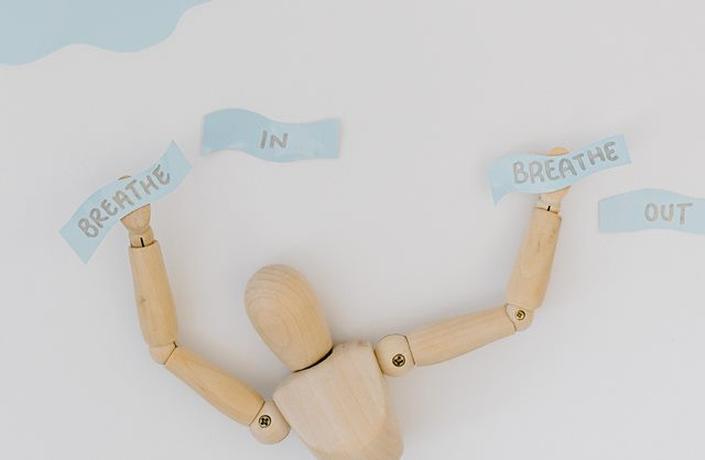 5 Cara Melepaskan Seseorang (Terkadang Itu yang Terbaik)