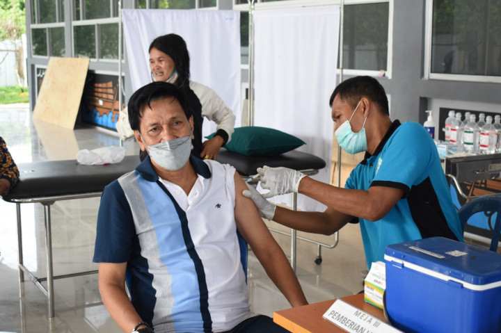 Cianjur Tangguhkan Insentif RT Tak Capai Target Vaksinasi