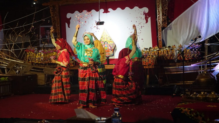 Cara Bupati Jepara Lestarikan Kesenian Tradisional