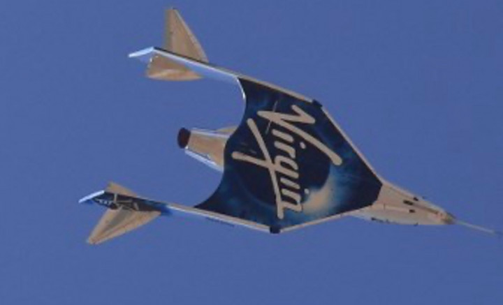 Virgin Galactic Kembali Jual 100 Tiket ke Luar Angkasa