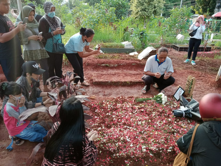Viral Makam Vanessa Angel dan Bibi Ardiansyah Rusak, Ini Reaksi Keluarga