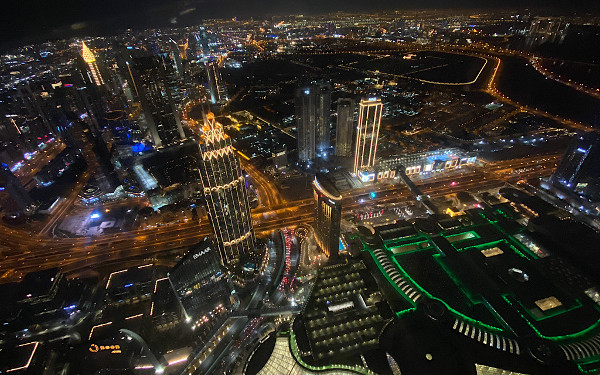 Gemerlap Dubai dari Burj Khalifa, Gedung Tertinggi di Dunia
