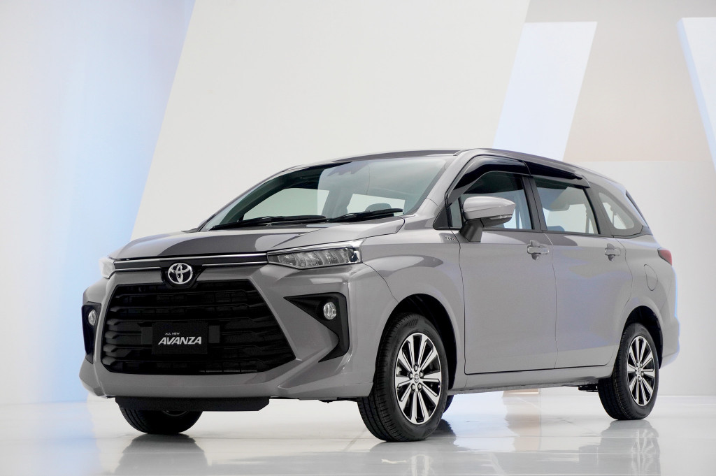 All New Avanza dan All New Veloz resmi meluncur. toyota