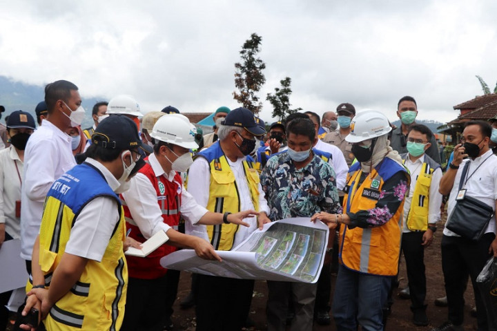 Cegah Banjir Bandang, Menteri PUPR Minta Alur Sungai di Kota Batu Diperlebar
