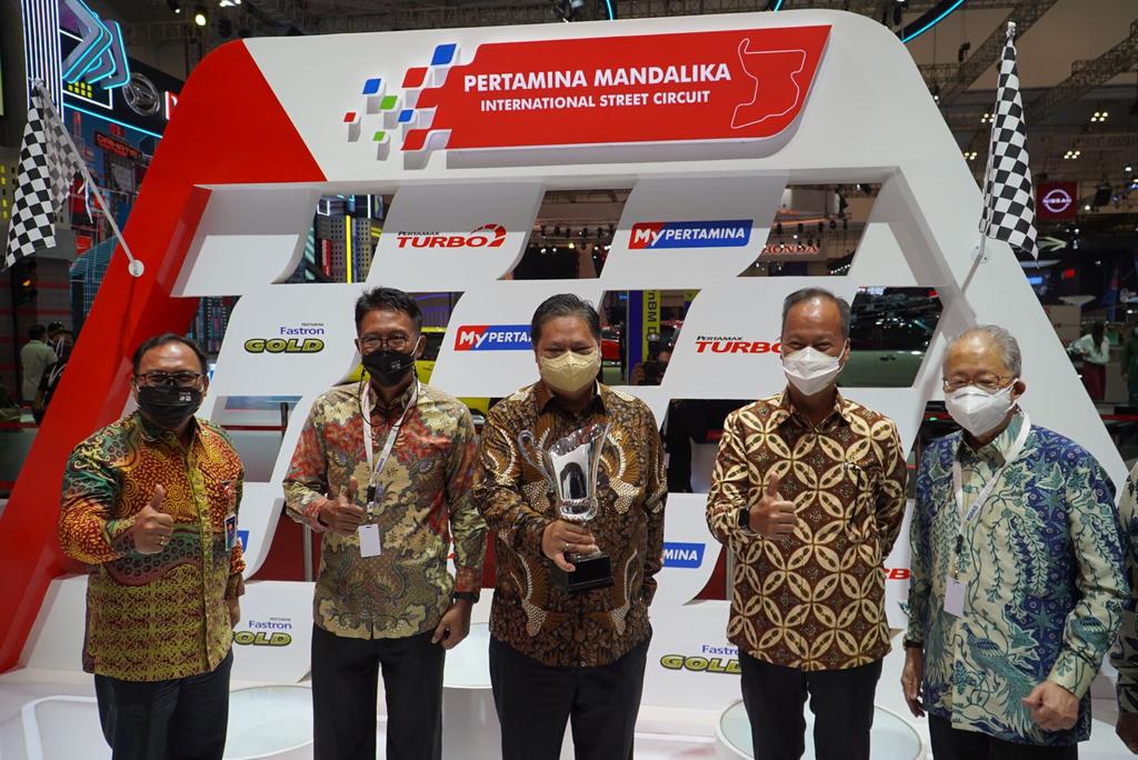 Menteri Koordinator Bidang Perekonomian Airlangga Hartarto pada pembukaan GIIAS. Foto: Kemenko Perekonomian