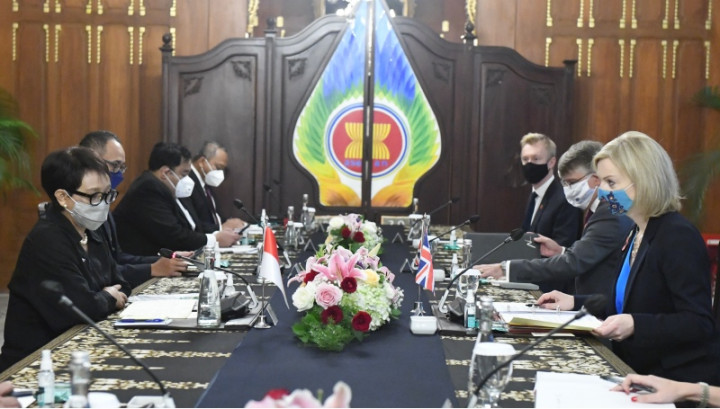 Populer Internasional: Peluang Perdagangan Bebas Indonesia-Inggris Hingga Kompensasi Kecelakaan Boeing