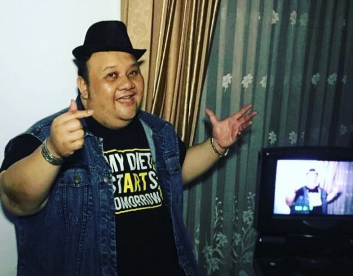 Tetangga Temukan Rony Dozer Meninggal di Teras Rumah