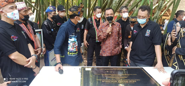 Anggota Komisi X M Syamsul Luthfi (tengah). Dok. Istimewa