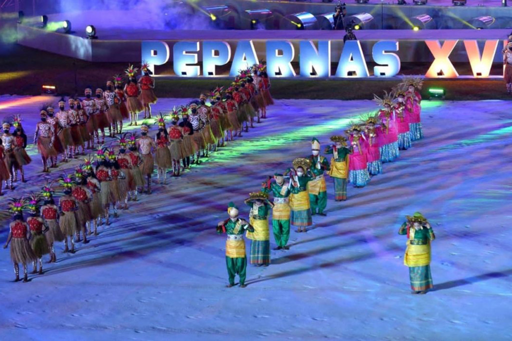 Foto: Kemeriahan Penutupan Peparnas XVI Papua