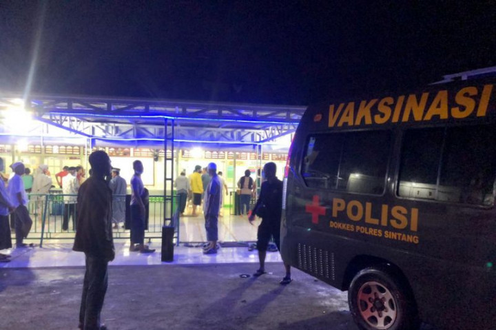 Seorang Warga Sintang Ditemukan Tewas Dalam Rumah saat Banjir