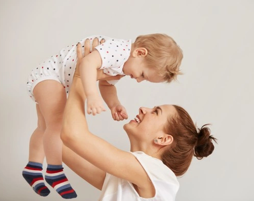 Grace megungkapkan bahwa anak-anak identik dengan bermain. Meski begitu, mereka sering cepat bosan dengan mainan yang mereka miliki. (Foto: Ilustrasi. Dok. Freepik.com)