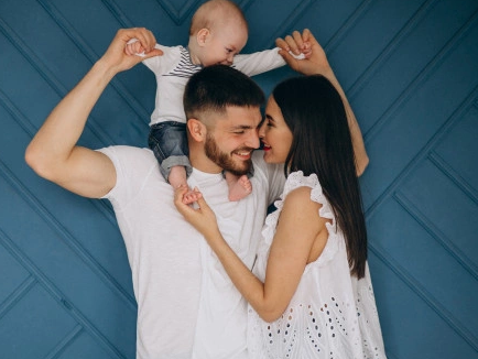 5 Cara Mengatasi Stres dan Kecemasan saat Mengasuh Anak