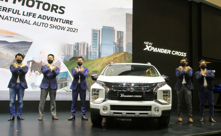 New Xpander dan New Xpander Cross Curi Perhatian di GIIAS 2021