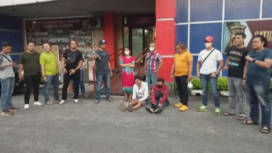 Duo Pasutri di Palembang Spesialis Rampok Modus <i>Open BO</i> Diciduk