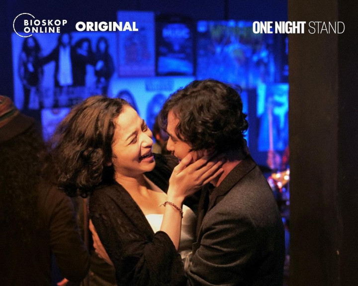 Adegan Ciuman Putri Marino dan Jourdy Pranata Awali Trailer Film One Night Stand