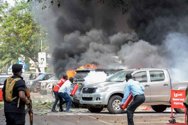 Dua Ledakan Bom Bunuh Diri Guncang Uganda
