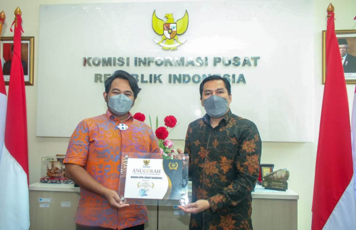 BAZNAS Raih Anugerah Keterbukaan Informasi Publik 2021