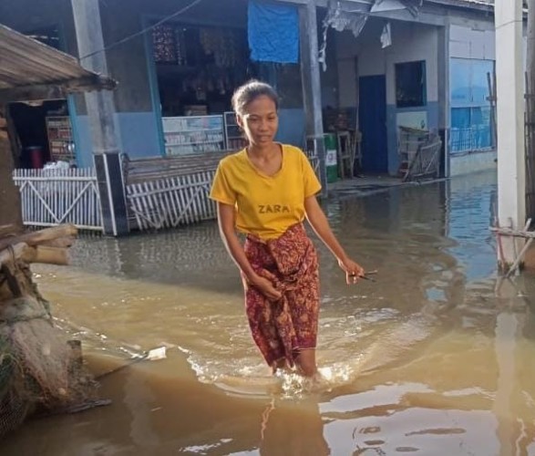 Banjir Rob Rendam Ratusan Rumah di Dusun Kualajaya Lampung Selatan, 343 KK Terisolasi