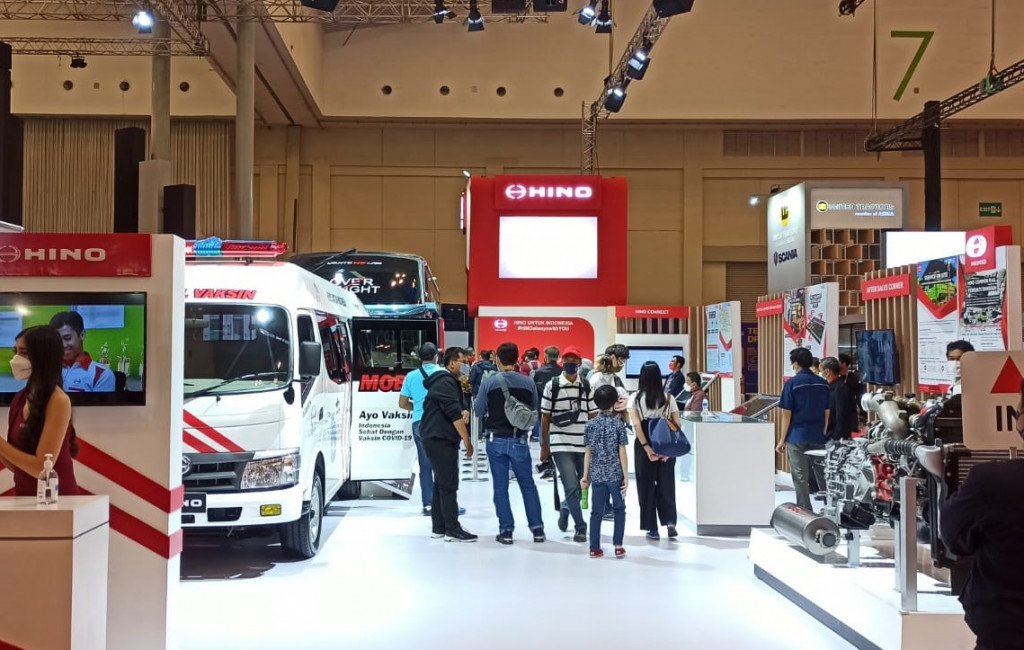 Jakarta-Surabaya Round Trip Without Overheat, Hino Leaks Kitchen Secrets