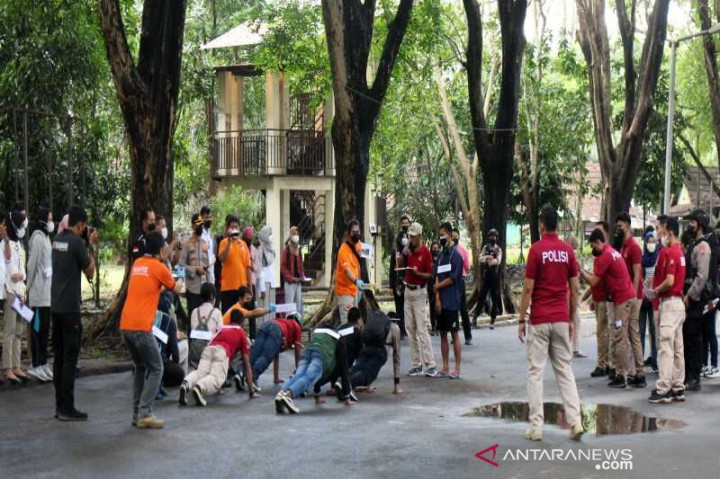 69 Adegan Reka Ulang Kasus Diklatsar Menwa Solo Diperagakan