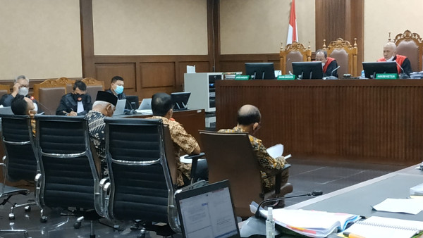 Sidang Kasus Munjul, Terungkap Isi Percakapan <i>Tolong Digosokin Lagi Yoory</i>