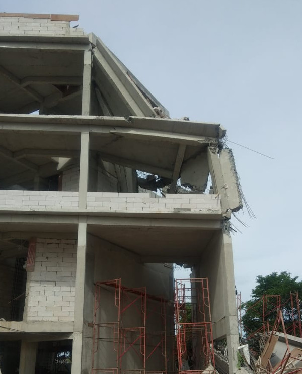 Tim Labfor Polri Dikerahkan Ungkap Penyebab Robohnya Gedung SMAN 96