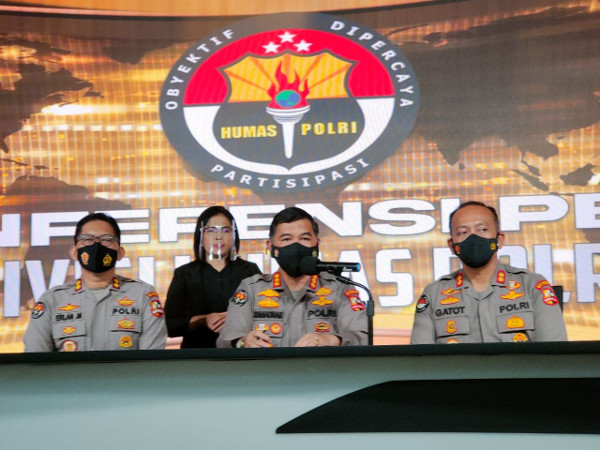 Polri Janji Fasilitasi Keluarga Bertemu Terduga Teroris Farid Cs