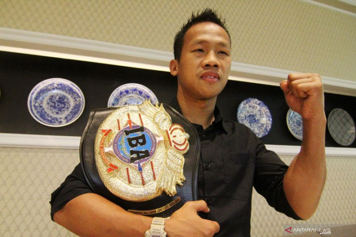 Daud Yordan Menang TKO di Thailand