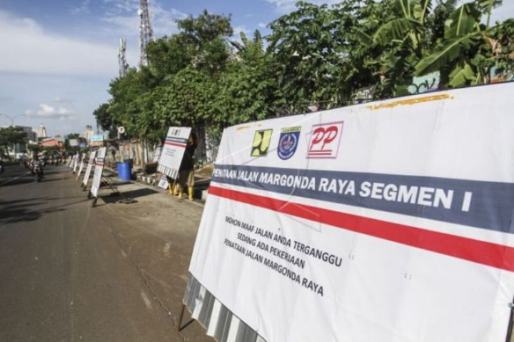 Pemkot Depok Revitalisasi Trotoar Jalan Margonda